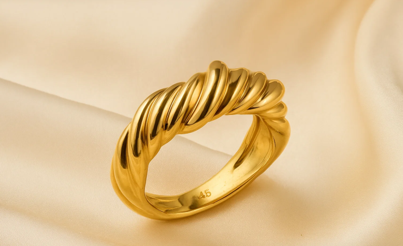 Looking to declutter? Sell broken rings and turn unused gold into extra cash.